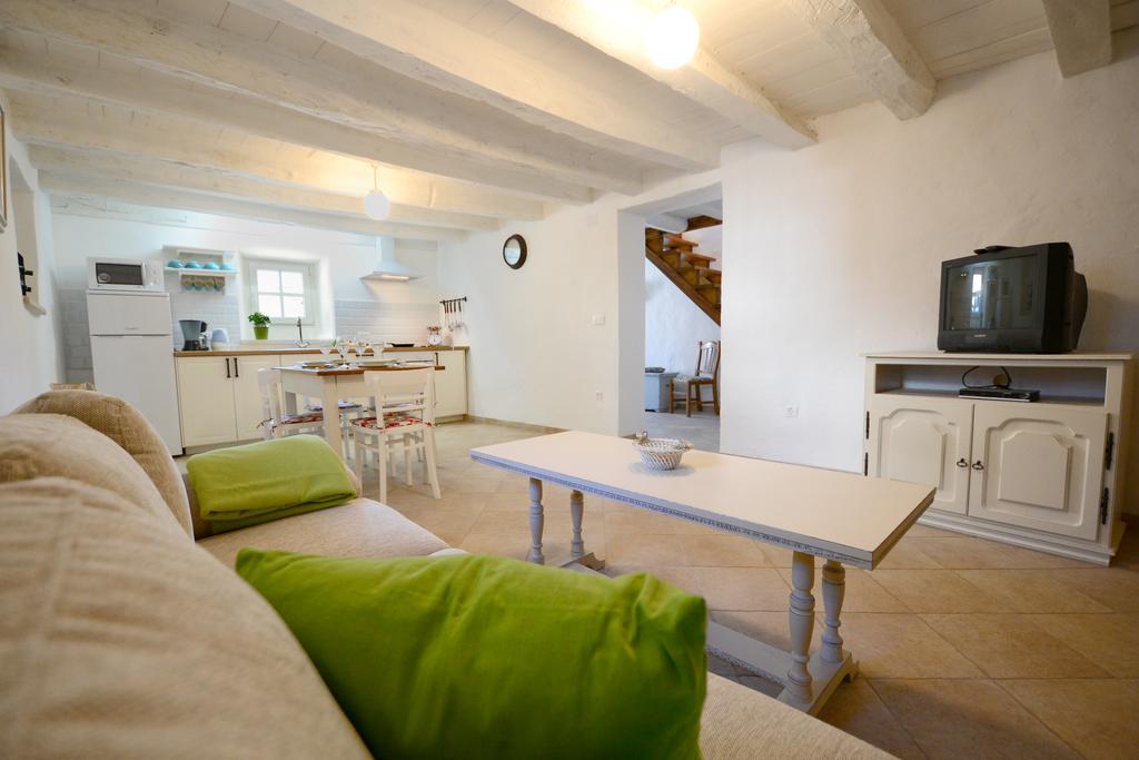 Holiday Home Nono Frane Lindar Rum bild